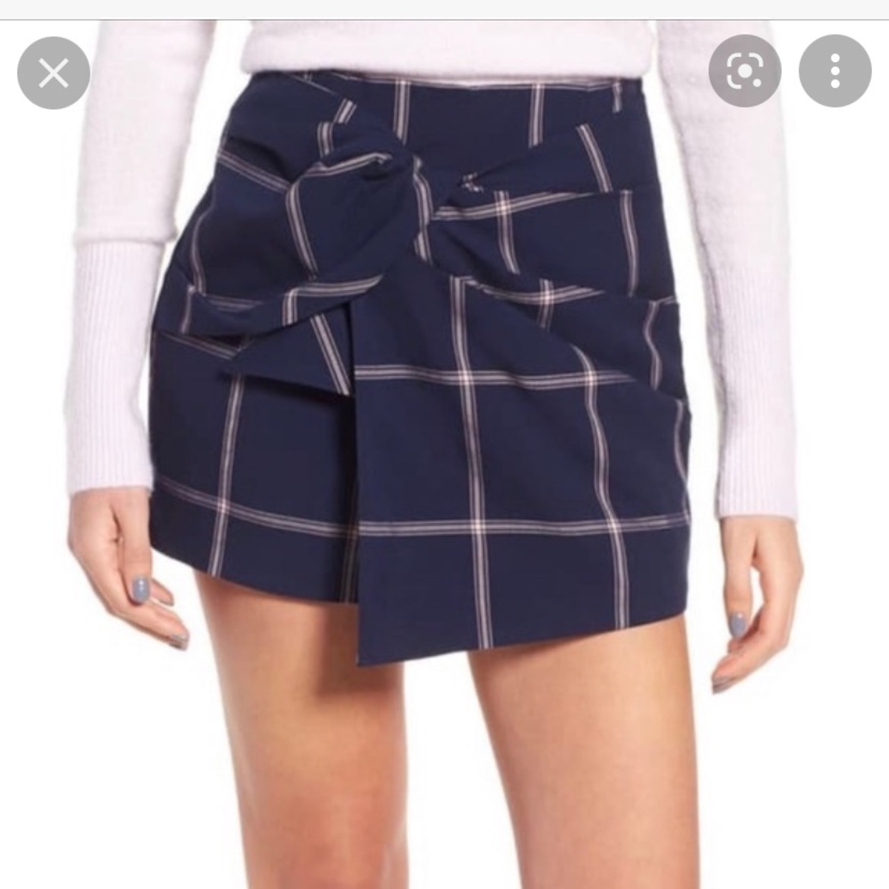 Leith Navy Plaid Tie Front Skort Size XS - Excellent Condition
